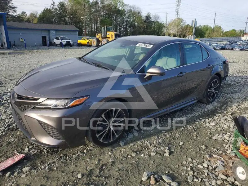 2018 Toyota CAMRY фото