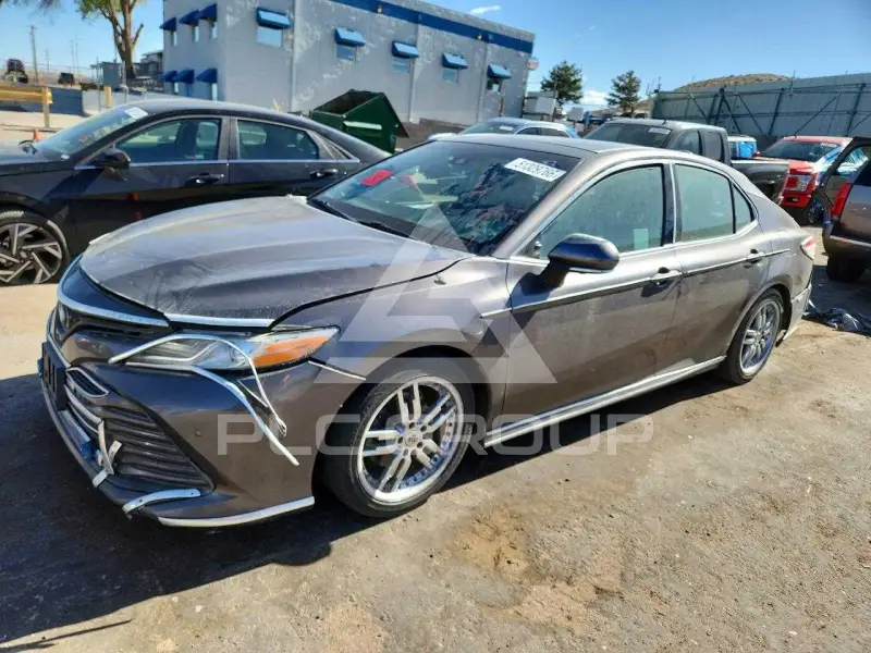 2018 Toyota CAMRY фото