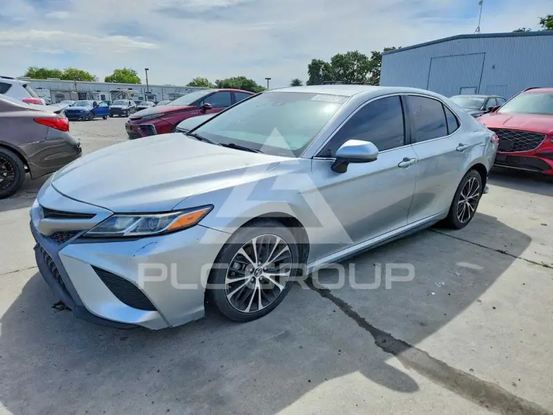2018 Toyota CAMRY фото
