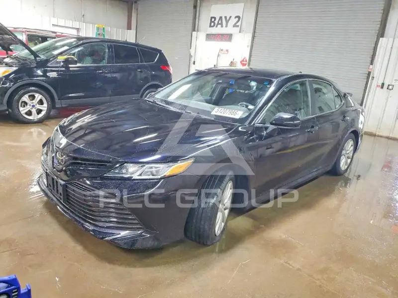 2018 Toyota CAMRY фото