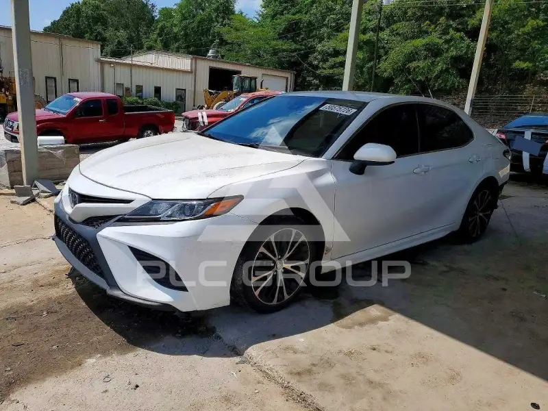 2018 Toyota CAMRY фото