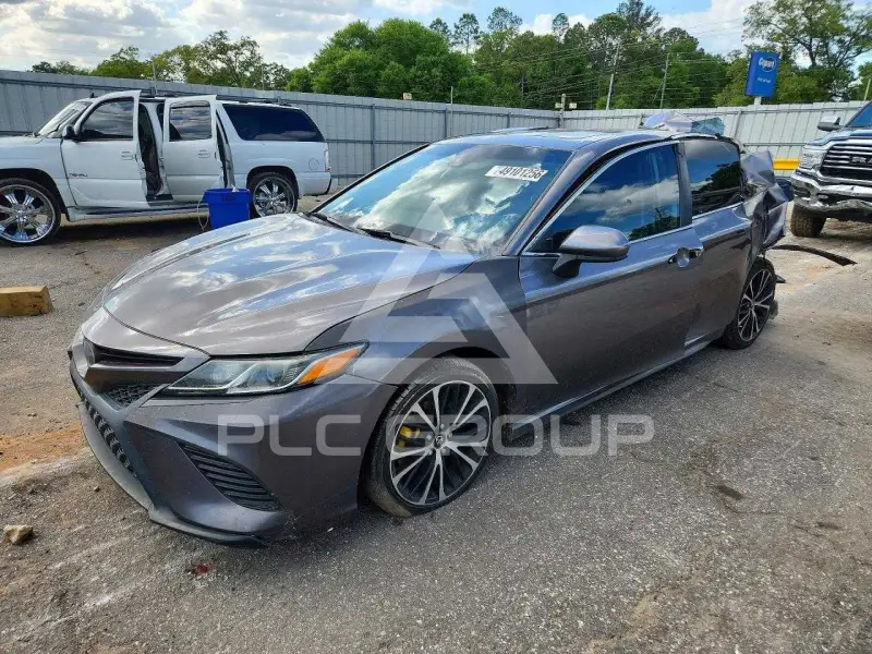 2018 Toyota CAMRY фото