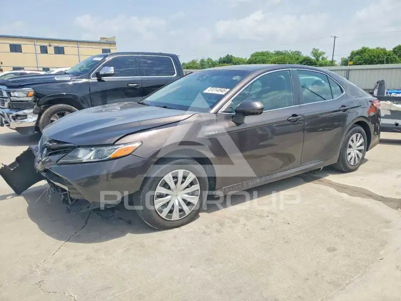 2018 Toyota CAMRY фото