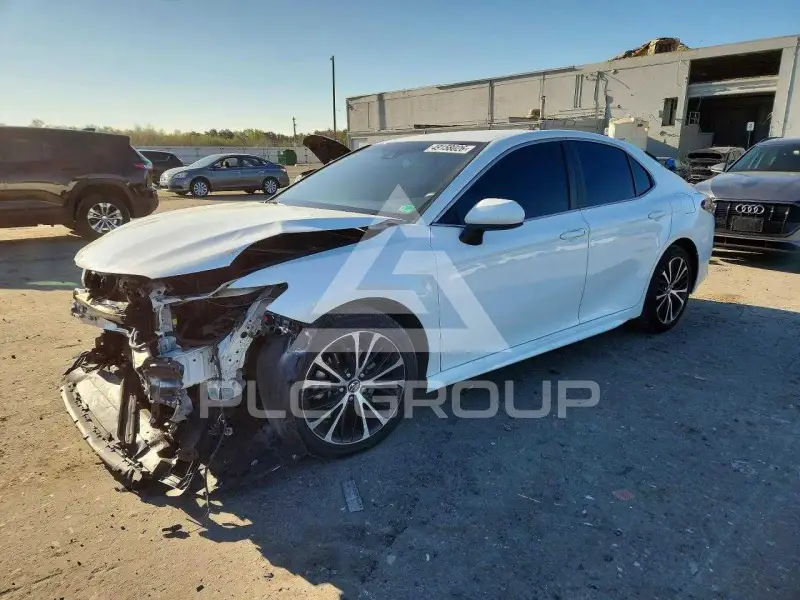 2018 Toyota CAMRY фото
