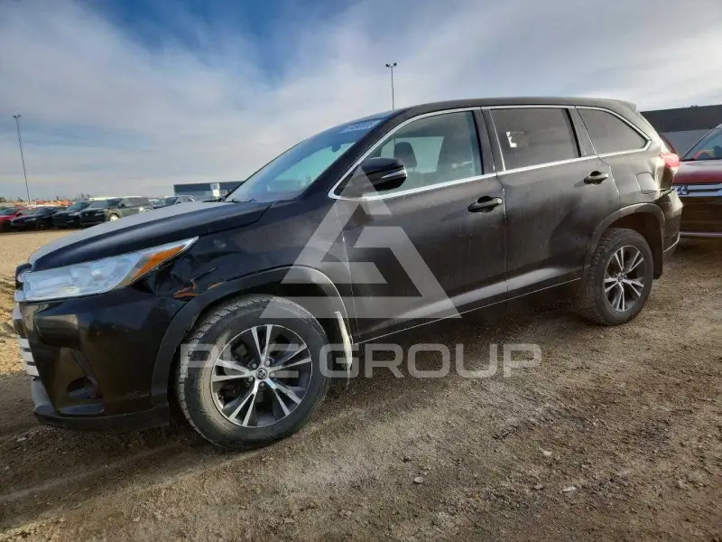 2018 Toyota Highlander фото
