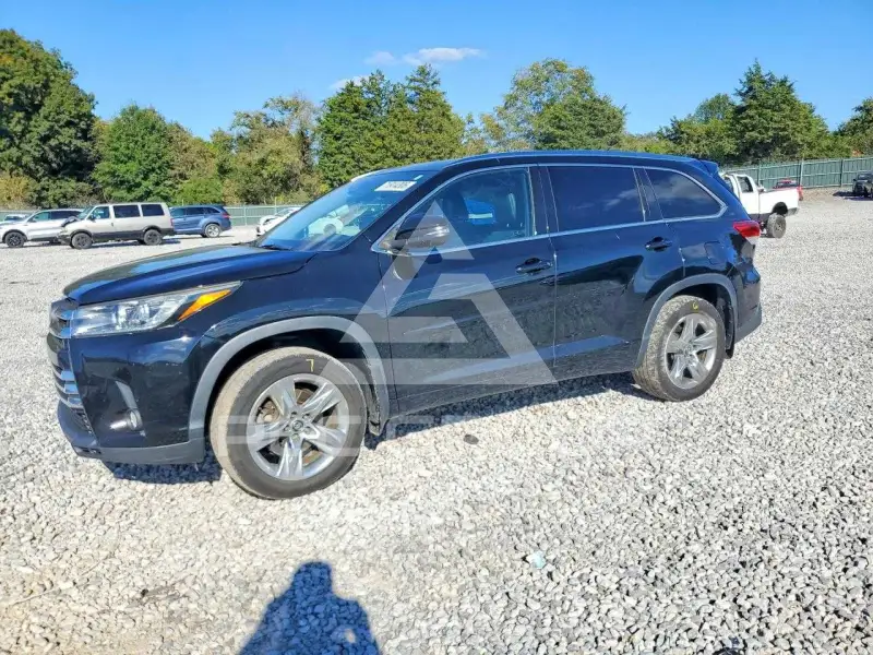 2018 Toyota Highlander фото