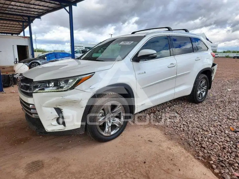 2018 Toyota Highlander фото