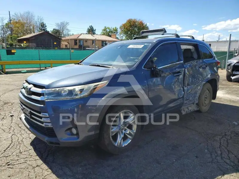 2018 Toyota Highlander фото