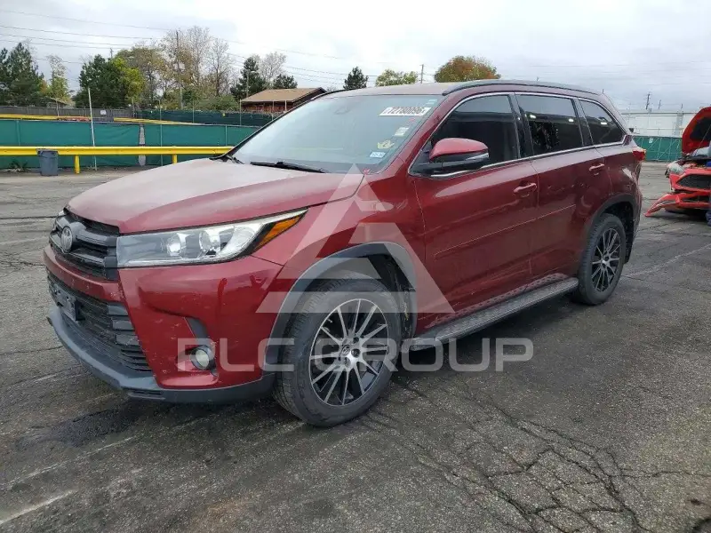 2018 Toyota Highlander фото