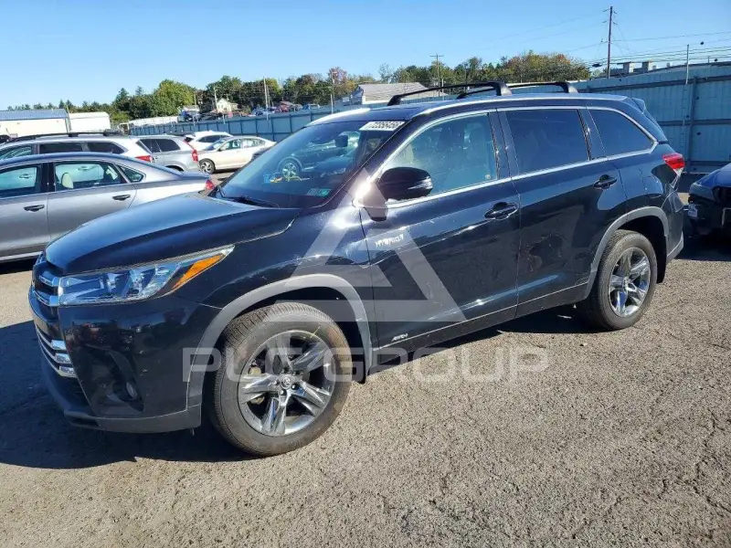 2018 Toyota Highlander фото