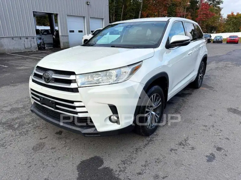2018 Toyota Highlander фото