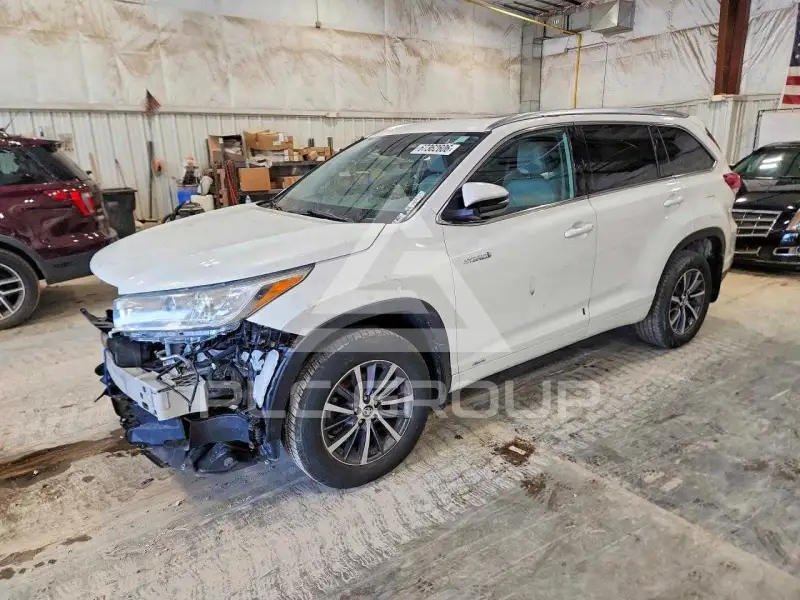 2018 Toyota Highlander фото