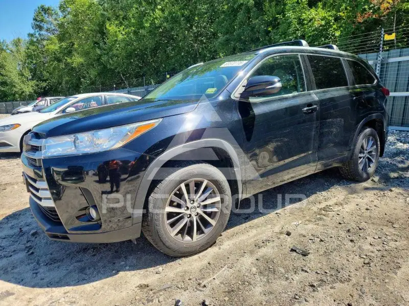 2018 Toyota Highlander фото