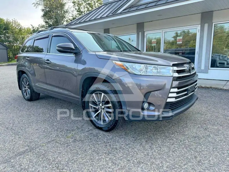 2018 Toyota Highlander фото