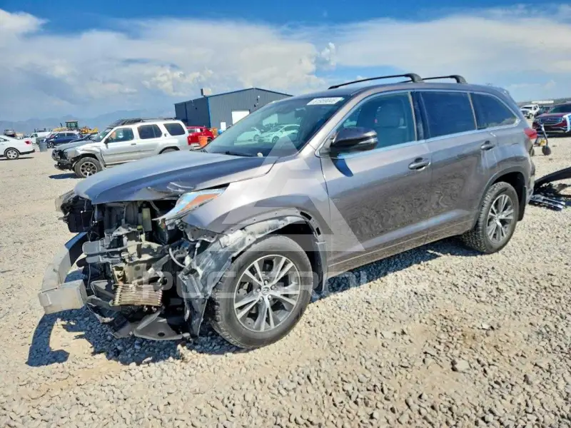 2018 Toyota Highlander фото
