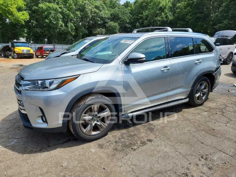 2018 Toyota Highlander фото
