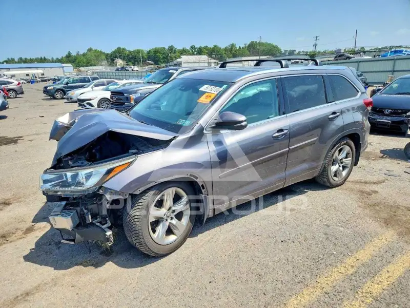 2018 Toyota Highlander фото