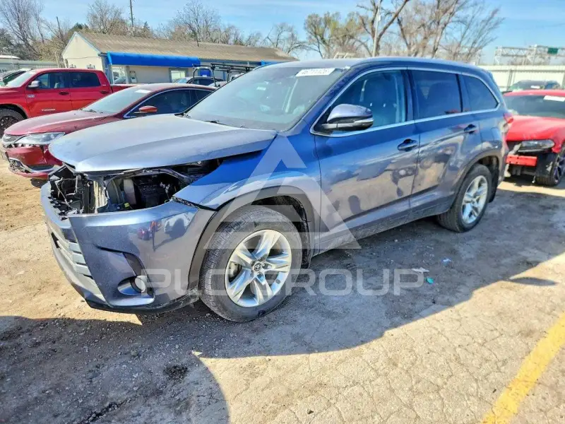2018 Toyota Highlander фото