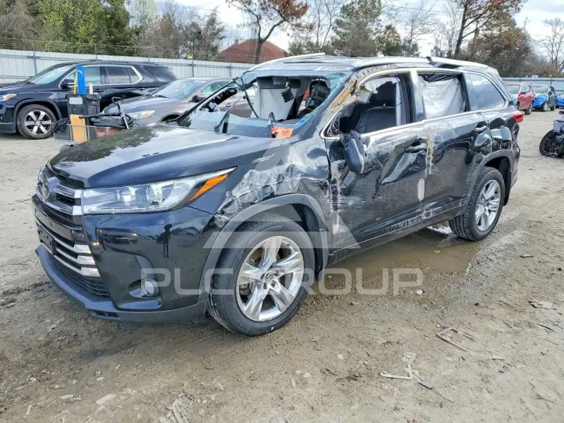 2018 Toyota Highlander фото