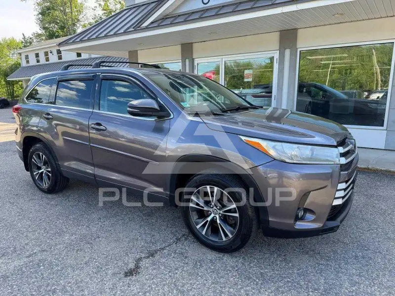 2018 Toyota Highlander фото