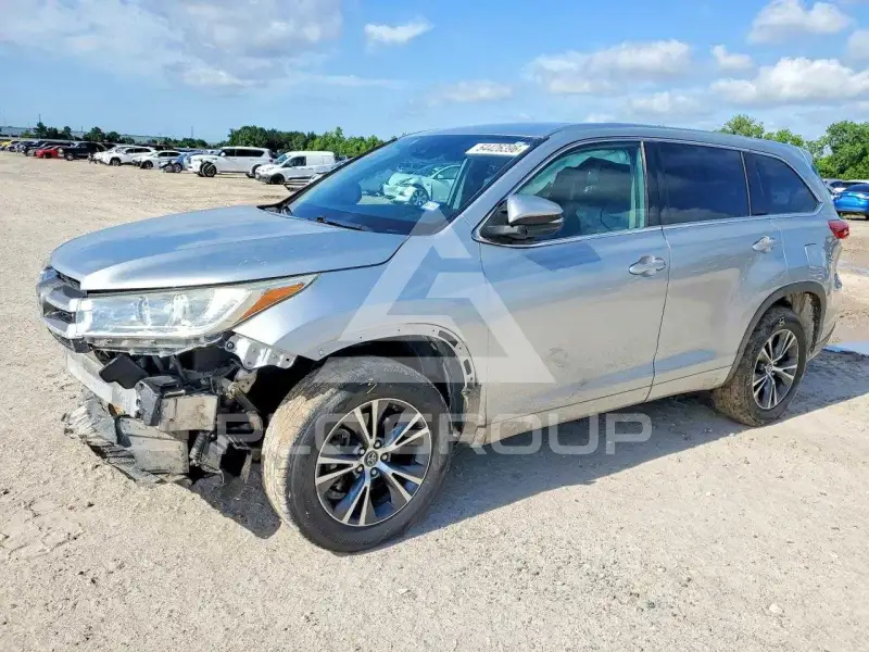 2018 Toyota Highlander фото