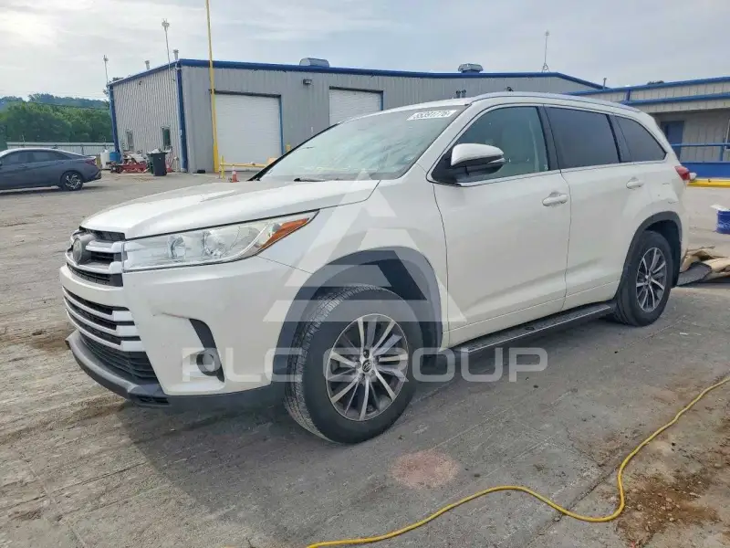 2018 Toyota Highlander фото
