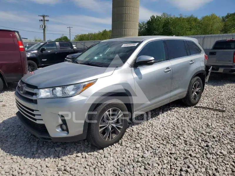 2018 Toyota Highlander фото