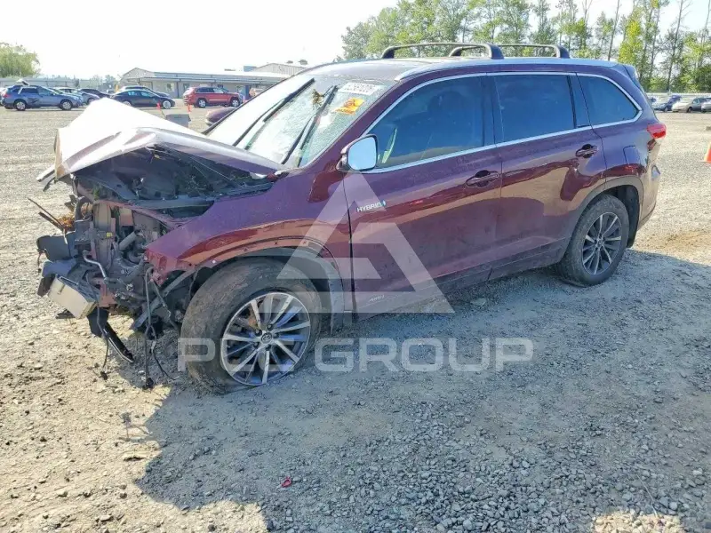 2018 Toyota Highlander фото