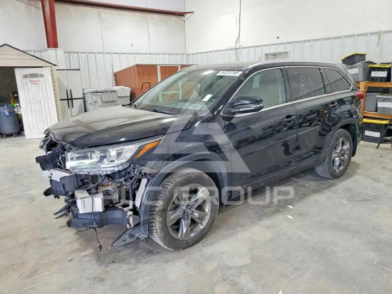 2018 Toyota Highlander фото