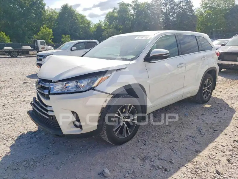 2018 Toyota Highlander фото