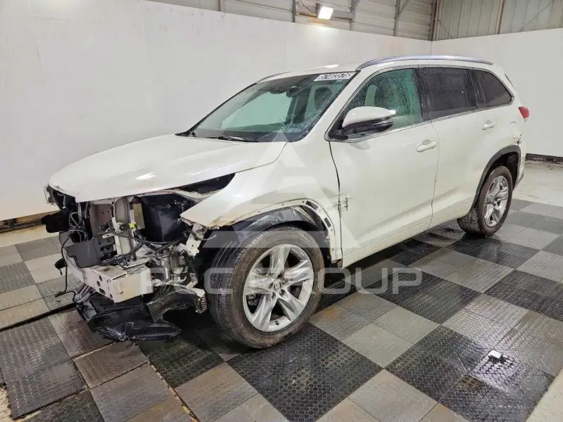2018 Toyota Highlander фото