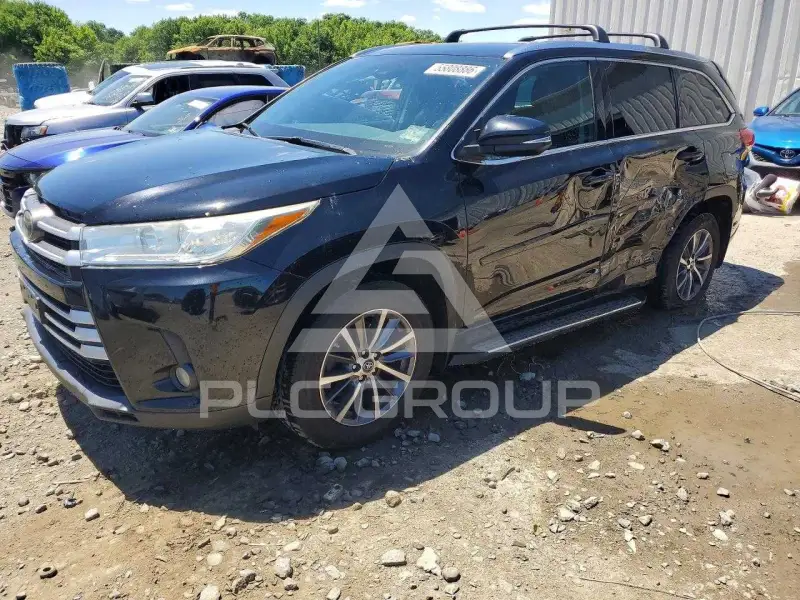 2018 Toyota Highlander фото