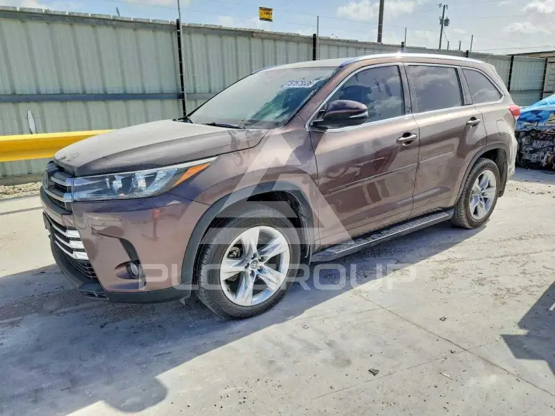 2018 Toyota Highlander фото