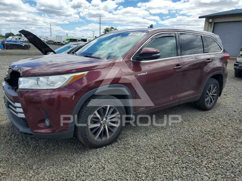 2018 Toyota Highlander фото