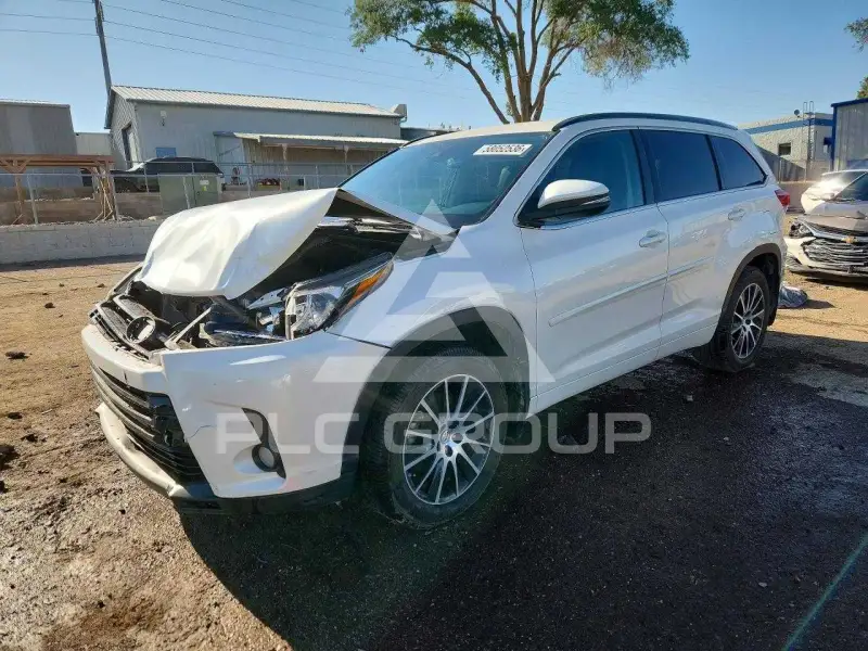 2018 Toyota Highlander фото