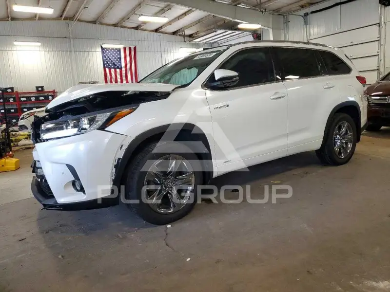 2018 Toyota Highlander фото
