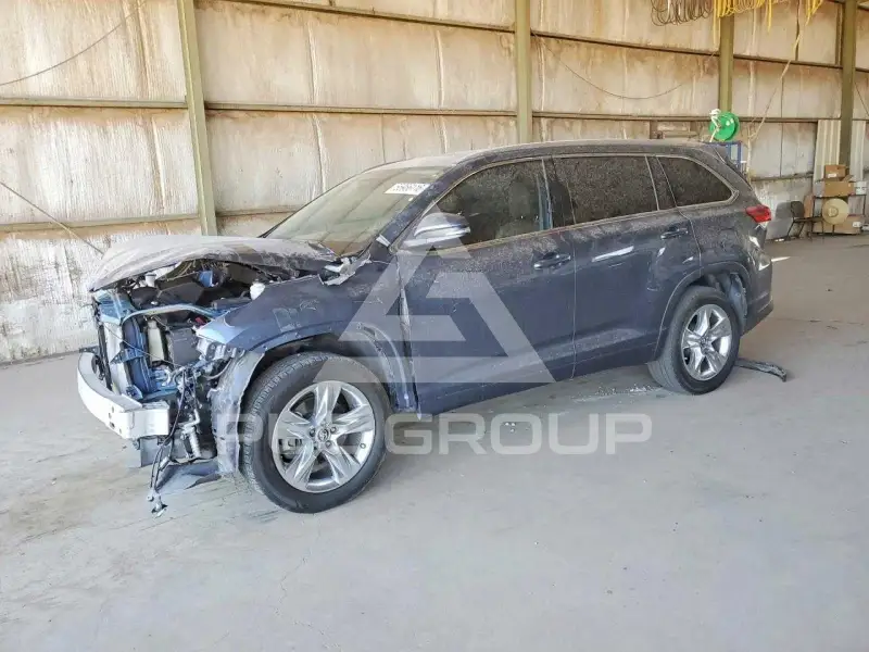 2018 Toyota Highlander фото