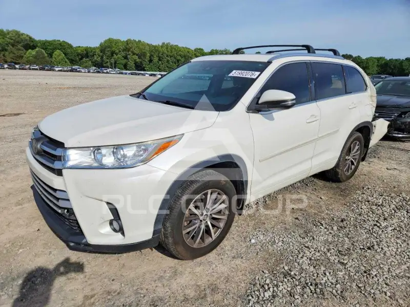 2018 Toyota Highlander фото