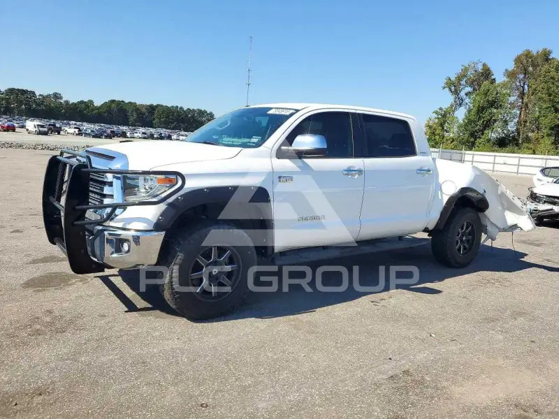 2018 Toyota TUNDRA фото