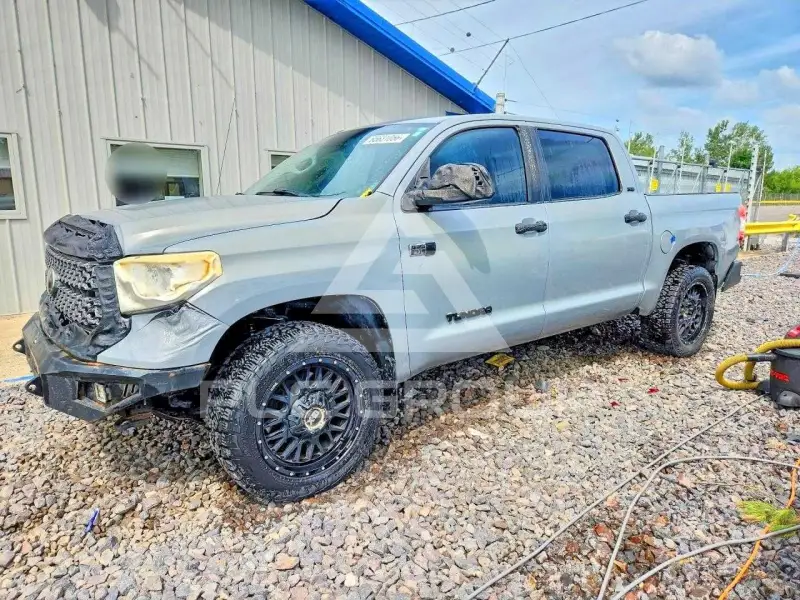 2018 Toyota TUNDRA фото