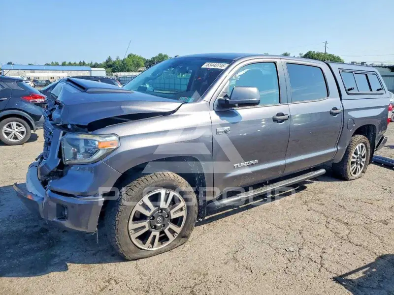 2018 Toyota TUNDRA фото