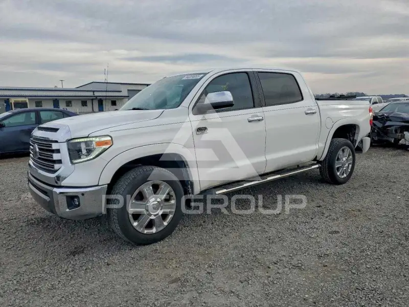 2018 Toyota TUNDRA фото