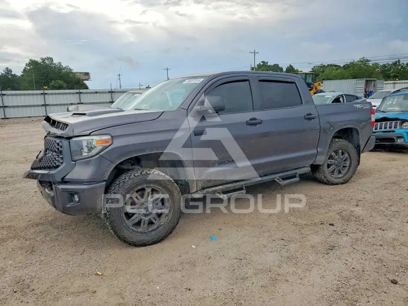 2018 Toyota TUNDRA photo