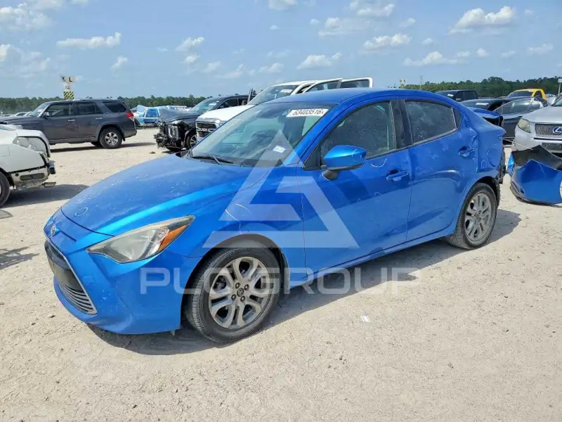 2018 Toyota YARIS фото