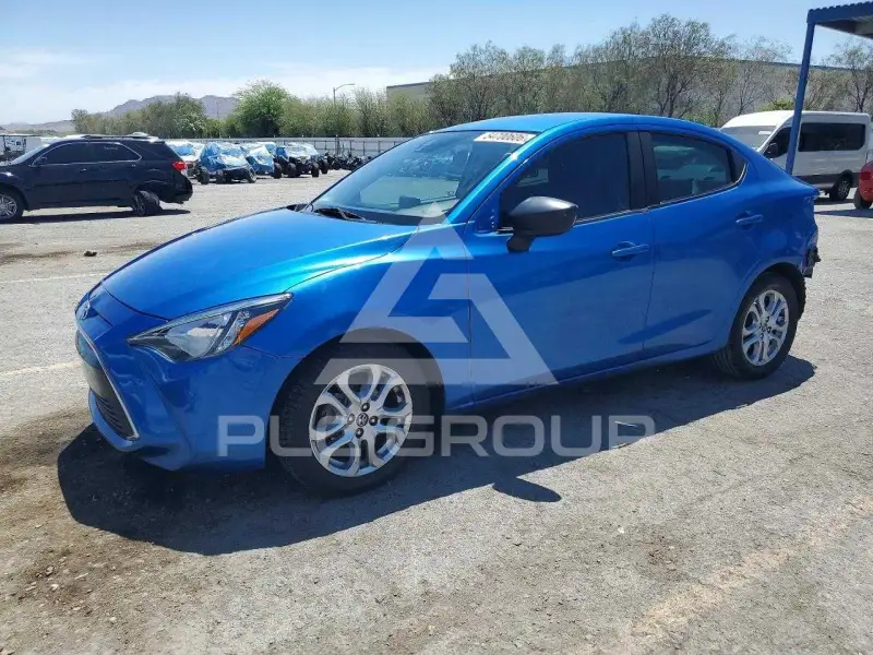 2018 Toyota YARIS фото