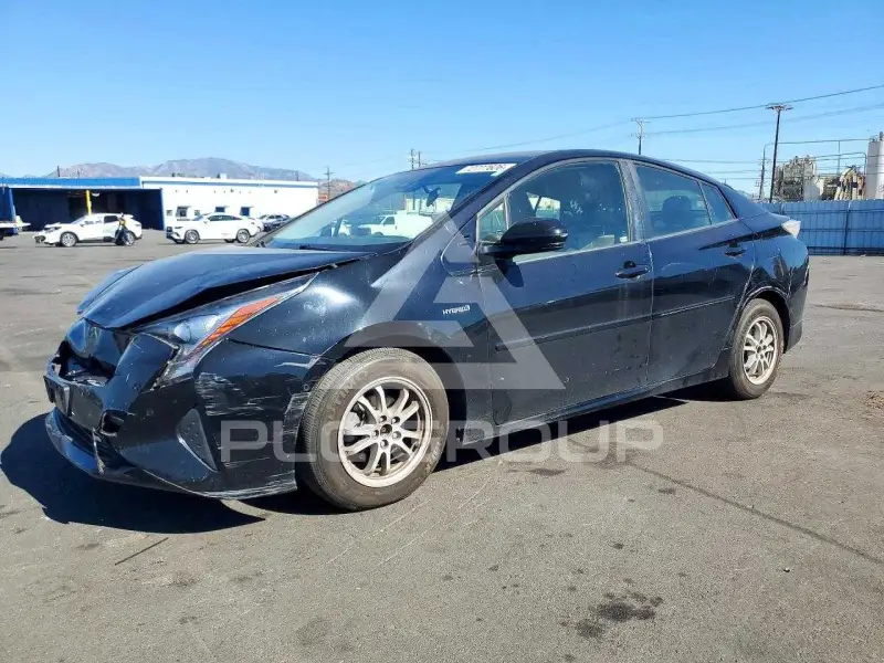 2018 Toyota PRIUS фото