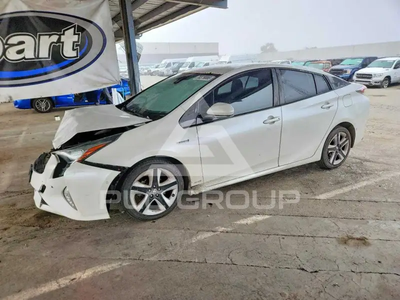 2018 Toyota PRIUS фото