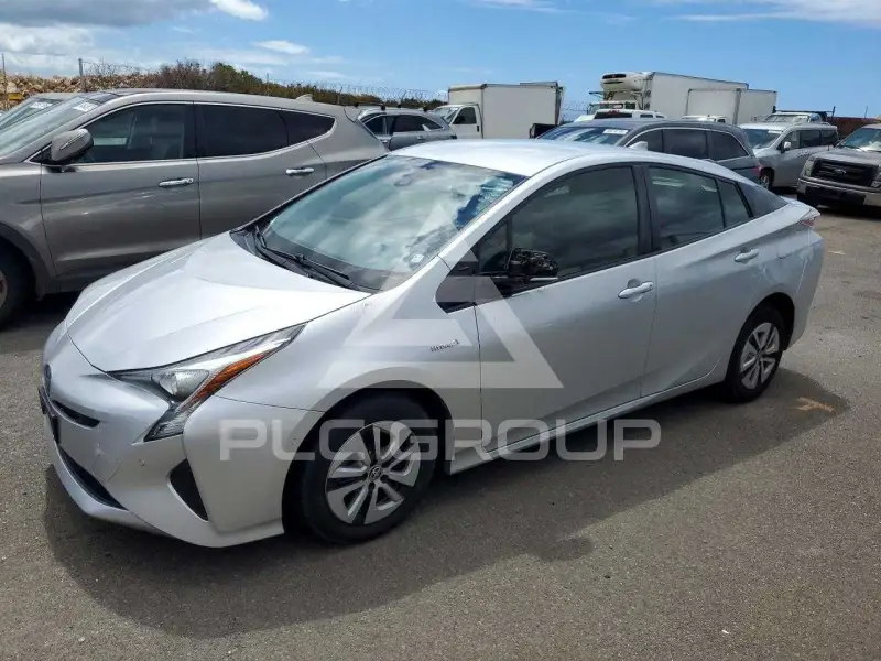 2018 Toyota PRIUS photo