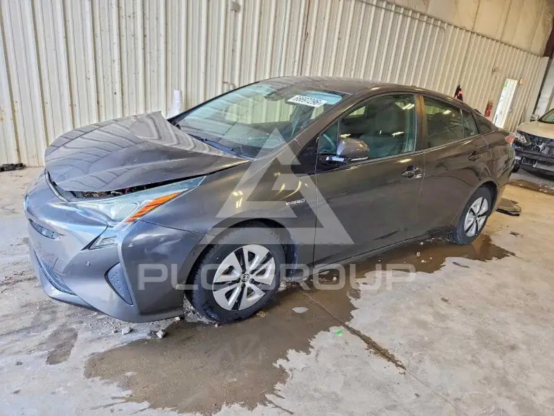 2018 Toyota PRIUS photo
