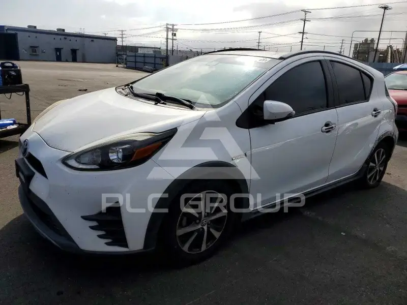 2018 Toyota PRIUS фото